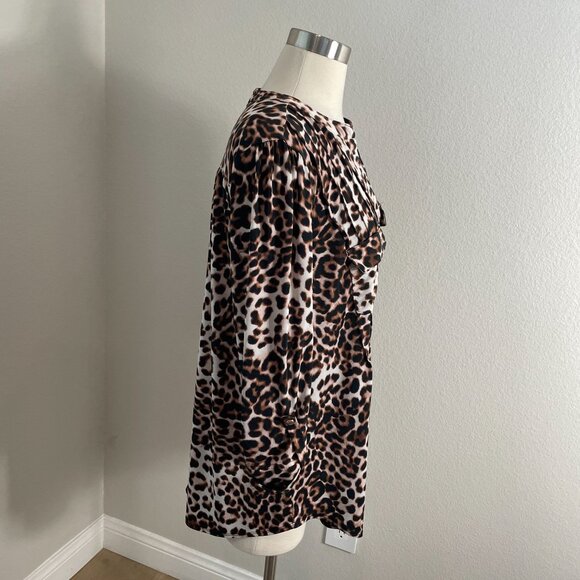 Cocomo Womens Plus 1X Leopard Tunic Top V Neck Roll Tab Sleeve Blouse Stretch - Picture 3 of 9